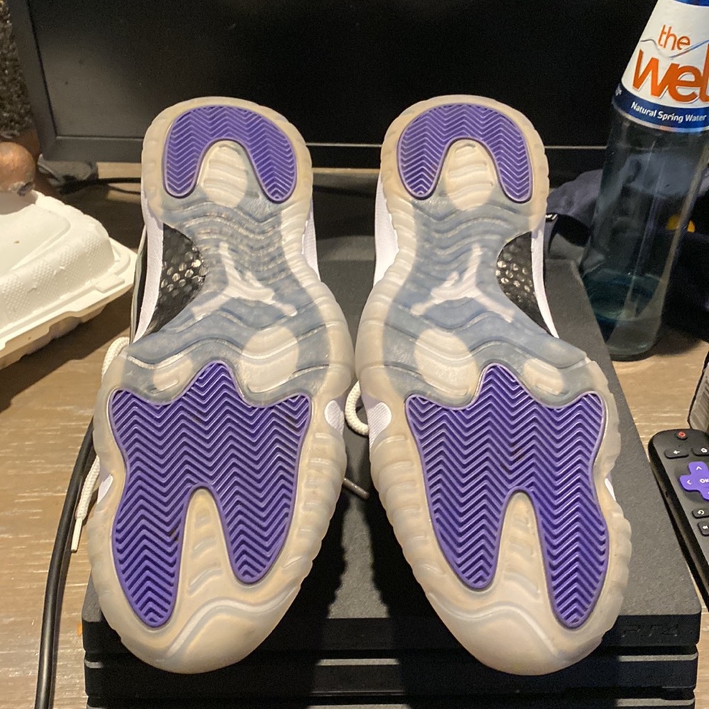 Air Jordan 11 retro Low “concord “ - Picture 8 of 10